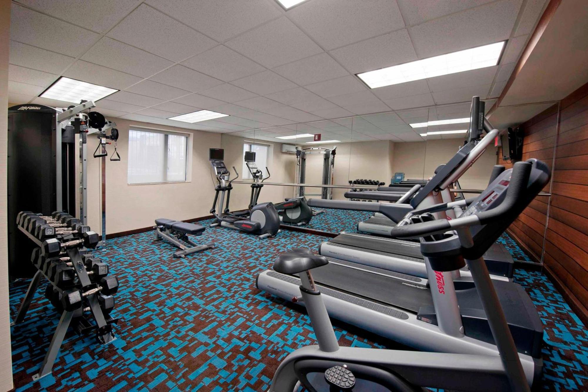 Fairfield Inn By Marriott Jfk Airport New York Exterior photo
